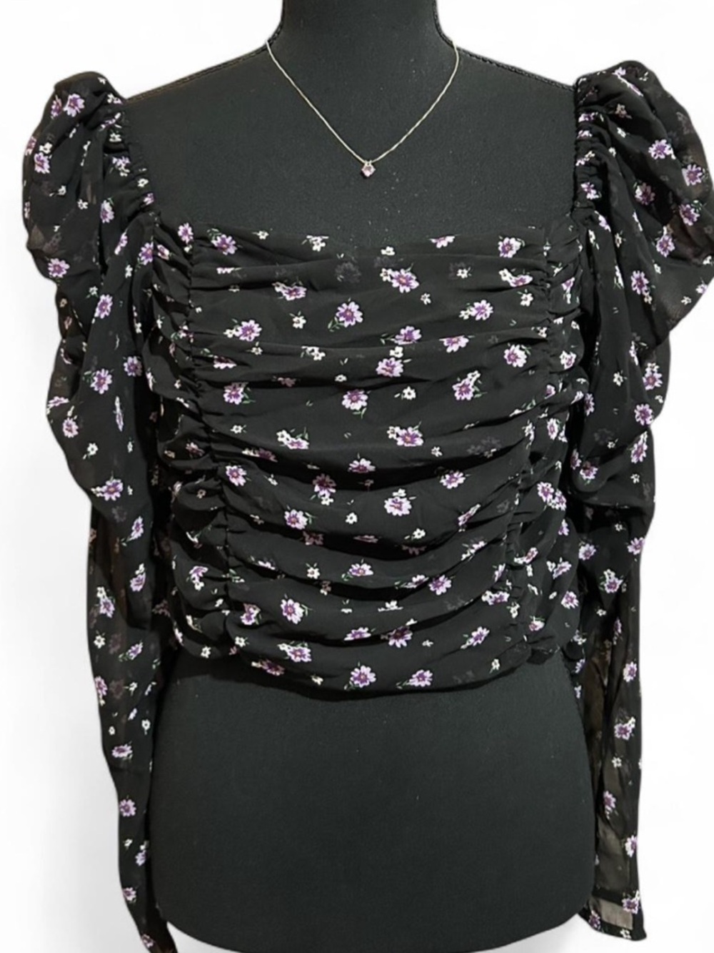 Black Floral Ruched off the shoulder Puff-Sleeve Crop Top